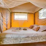 Zecamping 3 Animaux Acceptes Tennis Piscine Et Soirees Animees Luxury tent 3*
