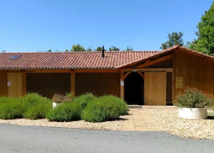 3 Etoiles - Piscine - Ccb0dic * Pézuls