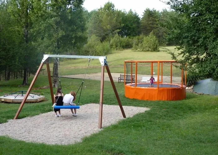 3 Etoiles - Piscine - Ccb0dic Pézuls